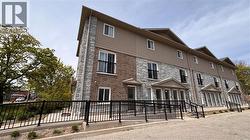 122 COURTLAND Avenue E Unit# 1  Kitchener, ON N2H 1Y9