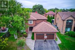 3944 GLAMIS COURT Mississauga, ON L5L 3N5