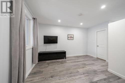 MAIN - 50 BROWNVILLE AVENUE , Toronto, Ontario M6N 4L3 5