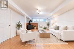 BSMT - 25 HILLVIEW DRIVE Newmarket, ON L3Y 4Y3