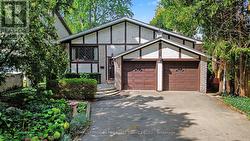 1577 THOMPSON STREET Mississauga, ON L5C 1B4