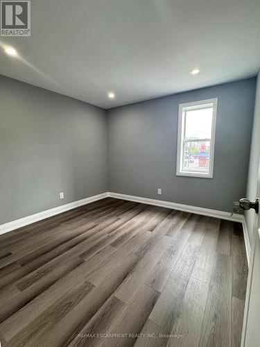 302 Queenston Road, Hamilton, ON 