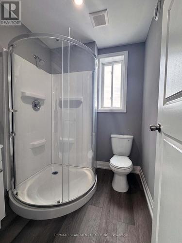 302 Queenston Road, Hamilton, ON 