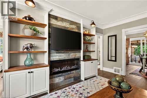 5 Cameron Avenue, Hamilton, ON 