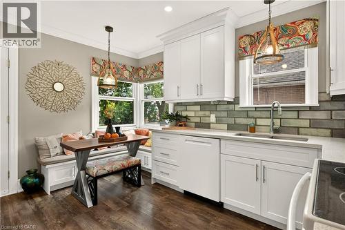 5 Cameron Avenue, Hamilton, ON 