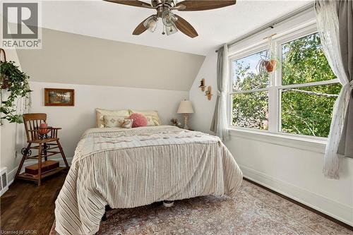 5 Cameron Avenue, Hamilton, ON 