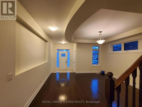 211 SYMINGTON AVENUE , Oshawa, Ontario L1L 0J8 2