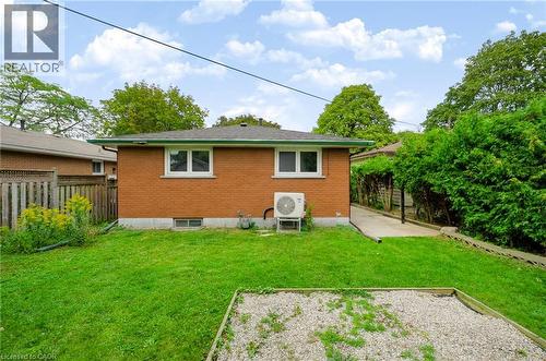 15 Clearwater Drive, Hamilton, ON 