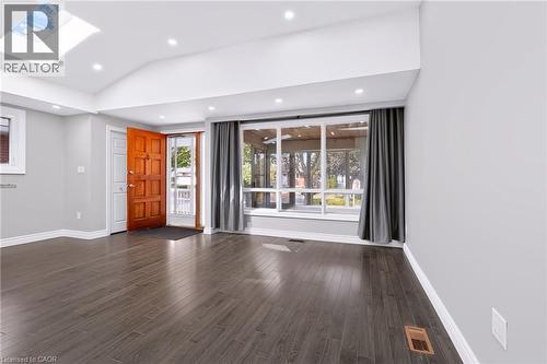 15 Clearwater Drive, Hamilton, ON 