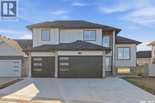 718 Weir Crescent, Warman, SK 