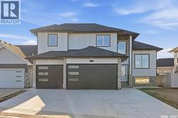 718 Weir CRESCENT Warman, SK S0K 4S4