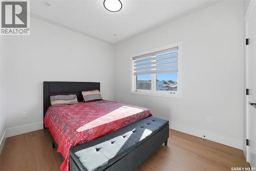 718 Weir Crescent, Warman, SK 