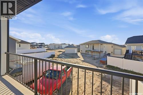 718 Weir Crescent, Warman, SK 