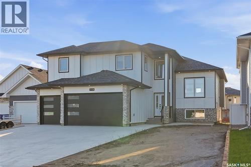 718 Weir Crescent, Warman, SK 