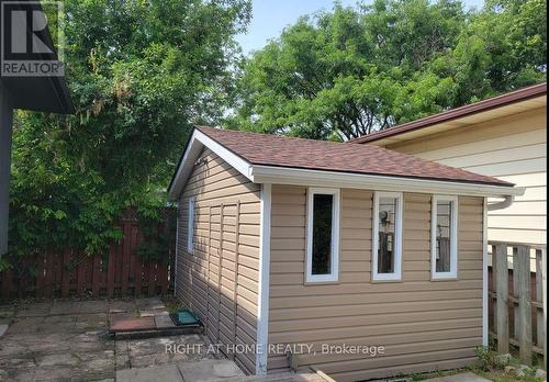 1411 Charles Drive, Burlington, ON 