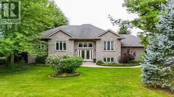 8653 VANCE DRIVE Lambton Shores, ON N0N 1J7