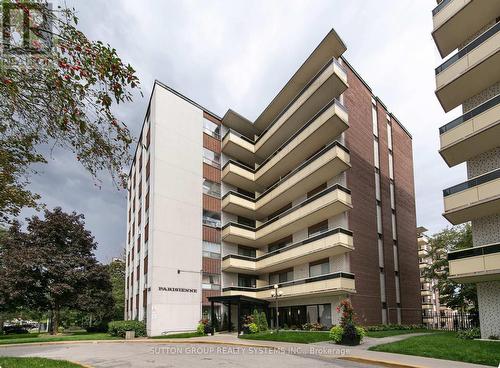 209 - 921 MIDLAND AVENUE  Toronto, ON M1K 4G2