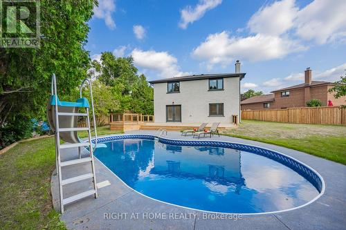 690 Hillman Crescent, Mississauga, ON 