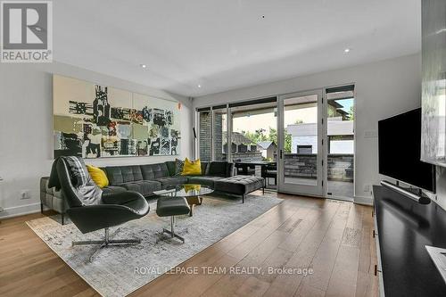 353 Winston Avenue, Ottawa, ON 