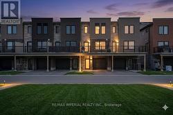 61 FAIRLANE AVENUE Barrie, ON L9J 0N1