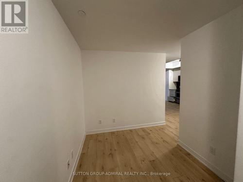 724 - 2799 KINGSTON ROAD , Toronto, Ontario M1M 1N1 2