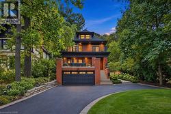 2 FREEMAN Place Hamilton, ON L8N 2G5