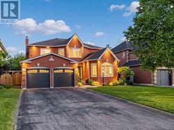 19 WIGSTON COURT Whitby, ON L1R 2B9