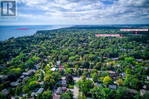 216 BEECHFIELD ROAD  Oakville, ON L6J 5H7