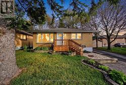 163 GROVE STREET E Barrie, ON L4M 2P6