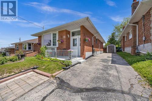 31 KILBRIDE ROAD , Toronto, Ontario M1J 1X6 2