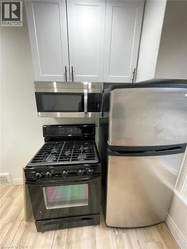 567 WOOLWICH Street Unit# 6 , Guelph, Ontario N1H 3Y4 2