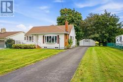 4503 LINCOLN AVENUE Lincoln (Beamsville), ON L3J 1S3
