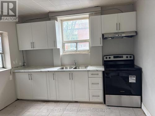MAIN UNIT 4 - 503 OAKWOOD AVENUE , Toronto, Ontario M6E 2W9 5