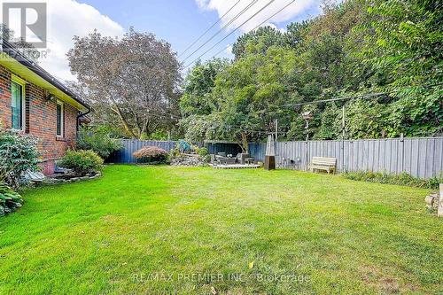 445 Selsey Drive, Mississauga, ON 