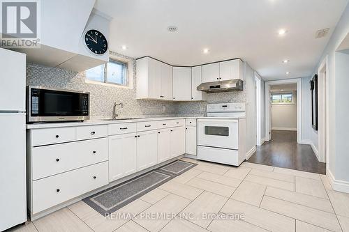 445 Selsey Drive, Mississauga, ON 
