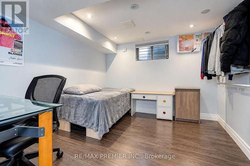 445 Selsey Drive, Mississauga, ON 