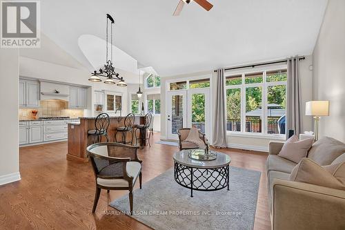 448 Rahul Crescent, Ottawa, ON 