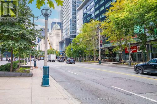 4409 - 14 YORK STREET , Toronto, Ontario M5J 0B1 4