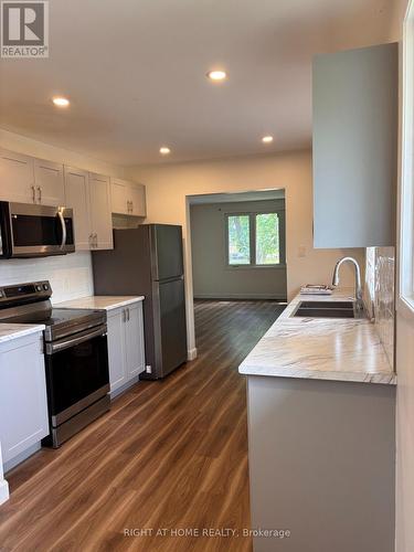52 SUMNER PLACE , London South (South T), Ontario N5Z 3Z3 3