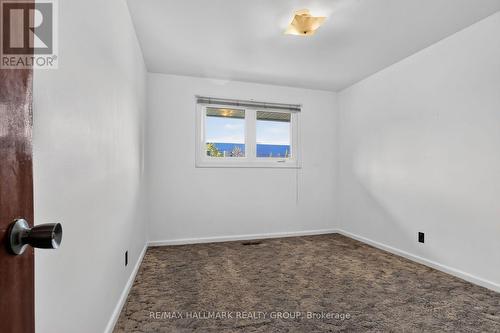 1130 Soderlind Street, Ottawa, ON 