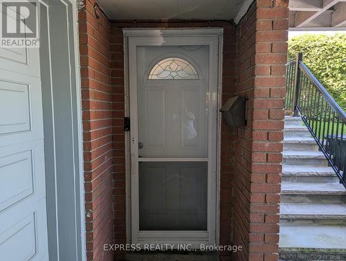 BSMT - 105 FAYE DRIVE , Toronto, Ontario M2J 3S7 3