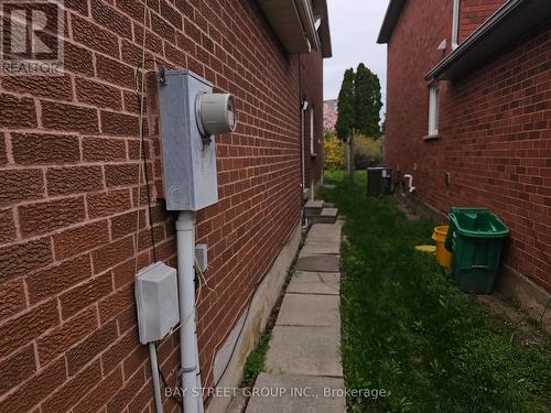 BASEMENT #1 - 3177 COLONIAL DRIVE , Mississauga, Ontario L5L 5L3 2