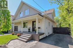 36 MARTINDALE ROAD Toronto, ON M1M 2B7