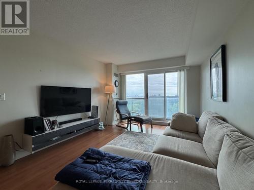 614 - 1403 ROYAL YORK ROAD , Toronto, Ontario M9P 0A1 4