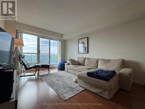 614 - 1403 ROYAL YORK ROAD , Toronto, Ontario M9P 0A1 5