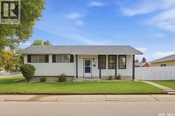 199 McSherry CRESCENT Regina, SK S4T 7B6