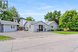 11 CHURCHILL CRESCENT Halton Hills, ON L7G 2M8