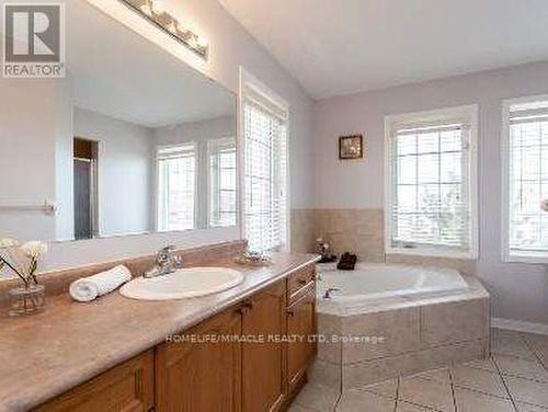 5936 Whitehorn Avenue, Mississauga, ON 