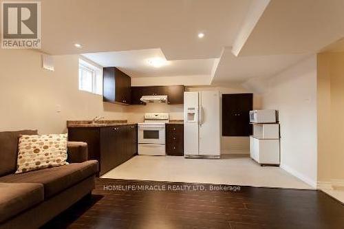 5936 Whitehorn Avenue, Mississauga, ON 