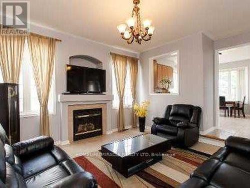5936 Whitehorn Avenue, Mississauga, ON 